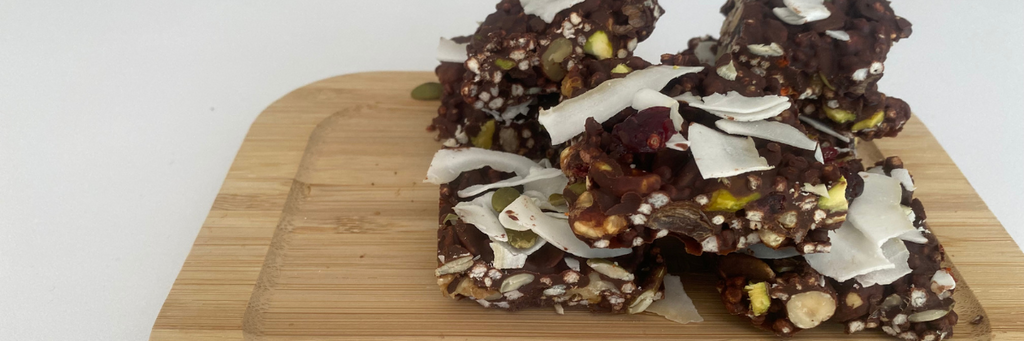Jaq's Snaqs: Chocolate Collagen Fruit & Nut Slice
